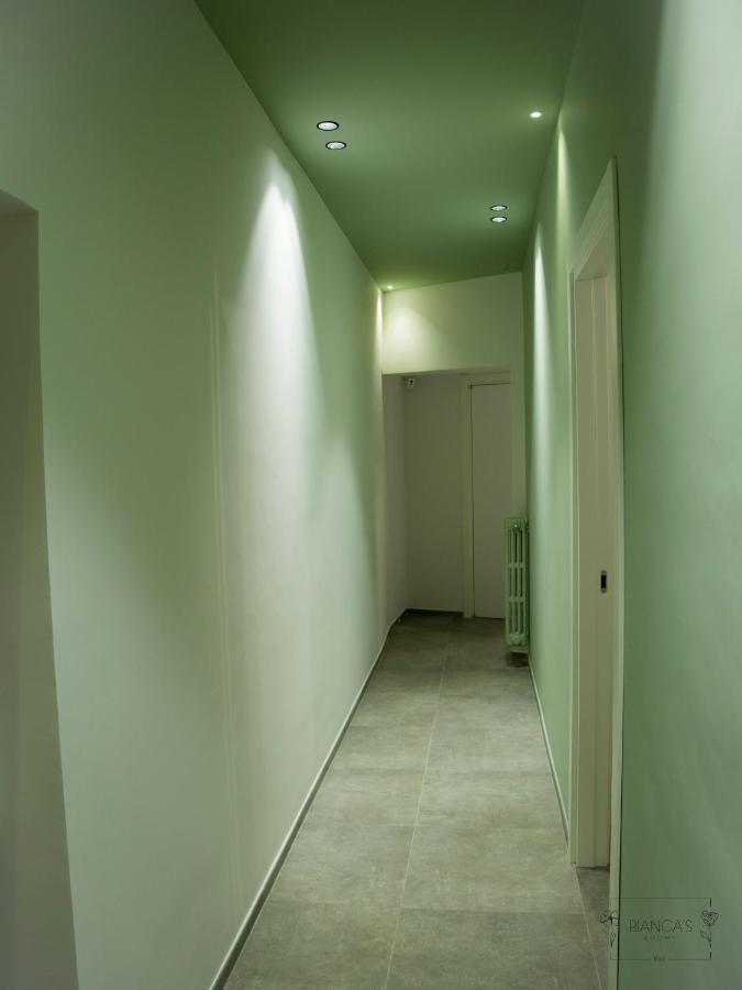 Bianca'S Rooms Trani Esterno foto